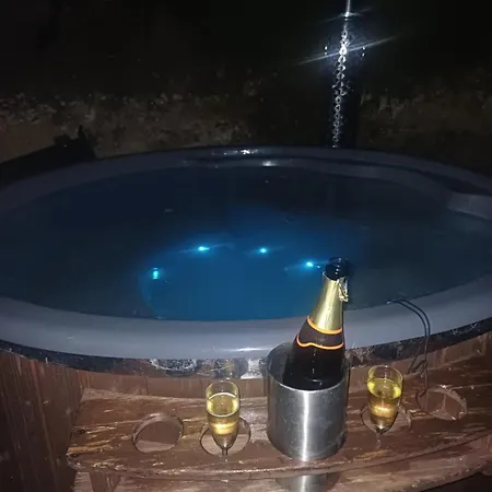 La Belle Demeure - Luxury With Pool & Hot Tub Charente Villa